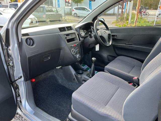 ミラ TL MT アルミホイール 衝突安全ボディ エアコン パワーステアリング 運転席エアバッグ 助手席エアバッグ(25枚目)