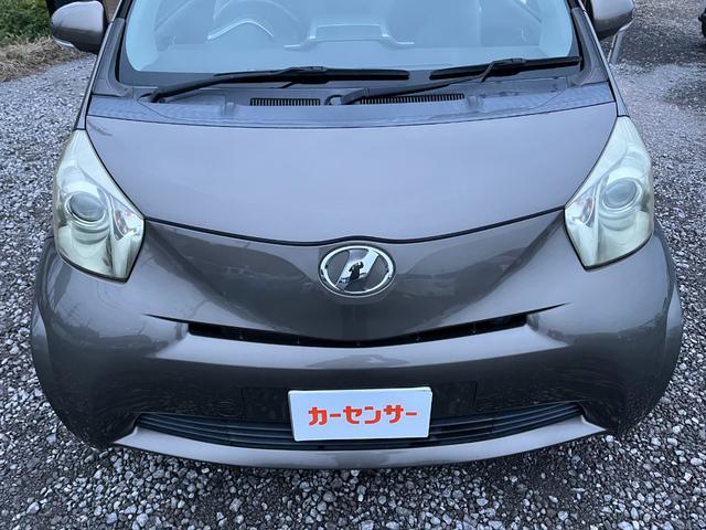 ｉＱ １３０Ｇ　レザーパッケージ　ＥＴＣ　ナビ　ＴＶ　アルミホイール　スマートキー　電動格納ミラー　ＣＶＴ　盗難防止システム　衝突安全ボディ　ＡＢＳ　ＥＳＣ　ＣＤ　ミュージックプレイヤー接続可　エアコン　パワーステアリング（13枚目）