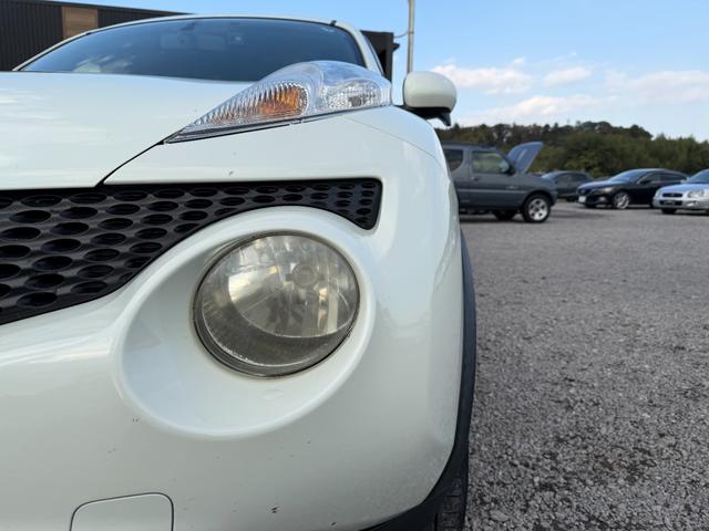 ジューク １５ＲＳ　タイプＶ　ＥＴＣ　バックカメラ　ＴＶ　アルミホイール　電動格納ミラー　ＣＶＴ　衝突安全ボディ　ＣＤ　ＤＶＤ再生　ＵＳＢ　ミュージックプレイヤー接続可　Ｂｌｕｅｔｏｏｔｈ　ＡＢＳ　エアコン　パワーステアリング（24枚目）