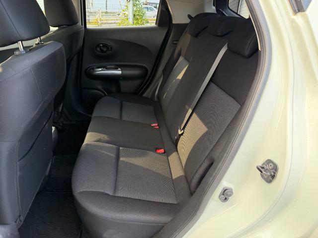 ジューク １５ＲＳ　タイプＶ　ＥＴＣ　バックカメラ　ＴＶ　アルミホイール　電動格納ミラー　ＣＶＴ　衝突安全ボディ　ＣＤ　ＤＶＤ再生　ＵＳＢ　ミュージックプレイヤー接続可　Ｂｌｕｅｔｏｏｔｈ　ＡＢＳ　エアコン　パワーステアリング（40枚目）