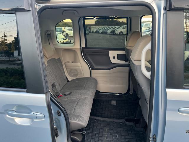 Ｎ－ＢＯＸ Ｇ・Ｌターボホンダセンシング　ＥＴＣ　バックカメラ　両側電動スライドドア　ナビ　ＴＶ　オートクルーズコントロール　レーンアシスト　衝突被害軽減システム　オートライト　ＬＥＤヘッドランプ　スマートキー　アイドリングストップ（48枚目）