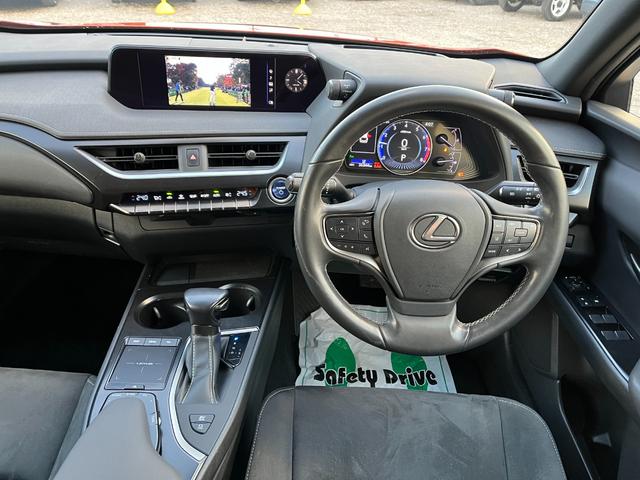 この度は当店のお車をご覧になっていただき、誠にありがとうございます。ぜひじっくりとご検討下さい。気軽にお問合せ・お見積りお待ちしております。