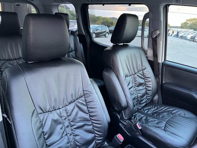 ヴォクシー ハイブリッドＶ　モデリスタエアロ両側電動ドアＬＥＤヘッドＥＴＣスマートキー　ＥＴＣ　オートクルーズコントロール　両側電動スライドドア　ＬＥＤヘッドランプ　スマートキー　電動格納ミラー　シートヒーター　３列シート（34枚目）