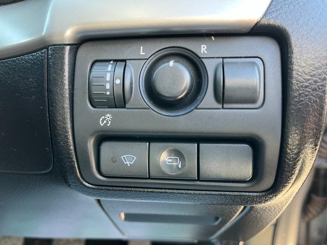 ご覧頂きまして誠に有難うございます！！是非ご来店して頂き、実際にご覧になって頂ければと思います。お客様からのご連絡をスタッフ一同、心よりお待ちしております