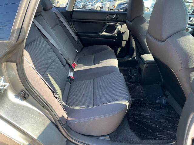 お車の知識がなくても大丈夫です！皆様のご来店をスタッフ一同、心よりお待ちしております。