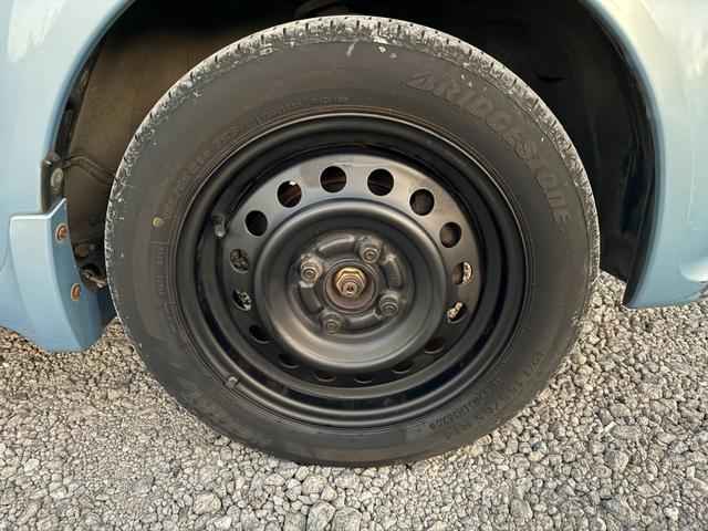 R2 i 5速MT4気筒エンジン車検2年フルノーマル キーレスエントリー MT CD 衝突安全ボディ エアコン パワーステアリング(18枚目)