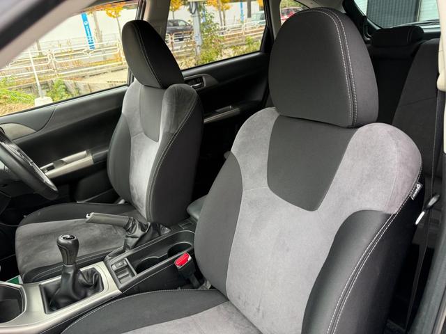 ご覧いただきありがとうございます♪気になったお車がありましたらお気軽にお電話をください♪