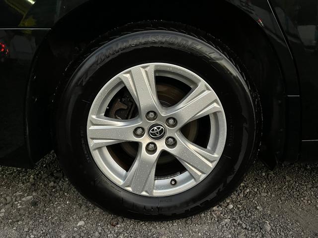 アルファード ２．５Ｘ　専用１０型ナビ後席モニタ－両側電動ドアＯＰレーダークルーズ　クリアランスソナー　オートクルーズコントロール　ＬＥＤヘッドランプ　スマートキー　電動格納ミラー　後席モニター　３列シート（20枚目）