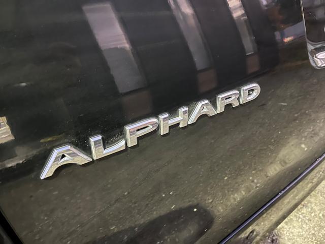 アルファード ２．５Ｘ　専用１０型ナビ後席モニタ－両側電動ドアＯＰレーダークルーズ　クリアランスソナー　オートクルーズコントロール　ＬＥＤヘッドランプ　スマートキー　電動格納ミラー　後席モニター　３列シート（28枚目）