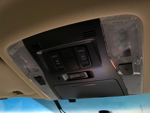 アルファード ２．５Ｘ　専用１０型ナビ後席モニタ－両側電動ドアＯＰレーダークルーズ　クリアランスソナー　オートクルーズコントロール　ＬＥＤヘッドランプ　スマートキー　電動格納ミラー　後席モニター　３列シート（54枚目）