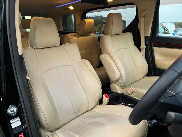 アルファード ２．５Ｘ　専用１０型ナビ後席モニタ－両側電動ドアＯＰレーダークルーズ　クリアランスソナー　オートクルーズコントロール　ＬＥＤヘッドランプ　スマートキー　電動格納ミラー　後席モニター　３列シート（56枚目）