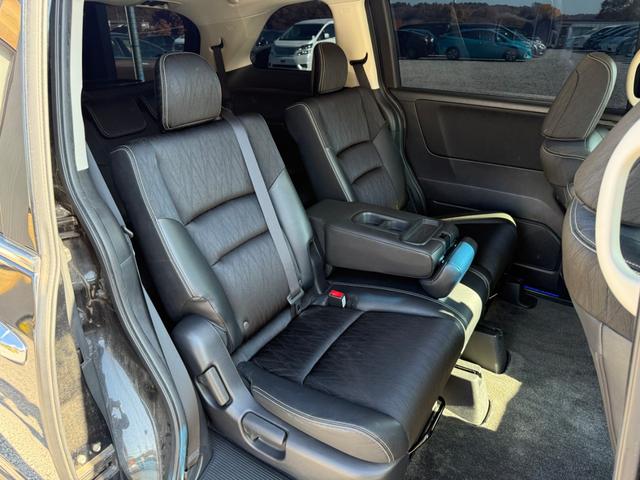 オデッセイ アブソルート　ホンダセンシングＢＴ接続ナビ地デジＢカメラ両側電動ドア　　オートクルーズコントロール　レーンアシスト　衝突被害軽減システム　両側電動スライドドア　オートライト　ＬＥＤヘッドランプ　スマートキー（42枚目）