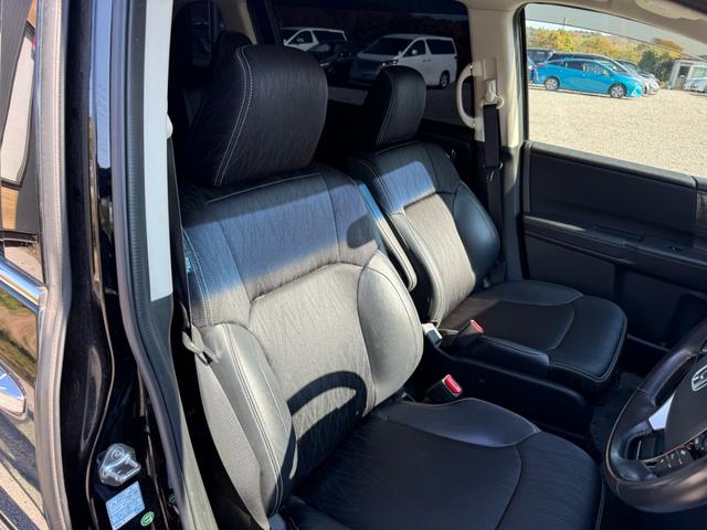 オデッセイ アブソルート　ホンダセンシングＢＴ接続ナビ地デジＢカメラ両側電動ドア　　オートクルーズコントロール　レーンアシスト　衝突被害軽減システム　両側電動スライドドア　オートライト　ＬＥＤヘッドランプ　スマートキー（45枚目）