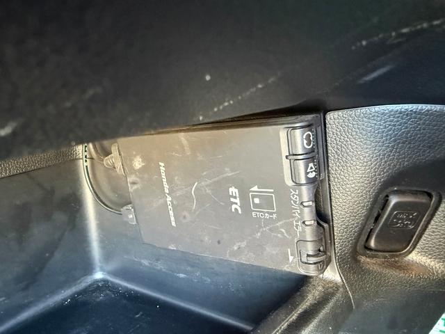 N-ONE G・Aパッケージ ツートンカラースタイル純正ナビBカメラ衝突軽減ブレーキ ETC オートライト HID スマートキー アイドリングストップ 電動格納ミラー ベンチシート CVT 盗難防止システム ABS ESC(10枚目)