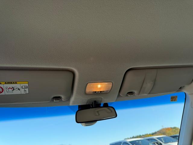 N-ONE G・Aパッケージ ツートンカラースタイル純正ナビBカメラ衝突軽減ブレーキ ETC オートライト HID スマートキー アイドリングストップ 電動格納ミラー ベンチシート CVT 盗難防止システム ABS ESC(33枚目)