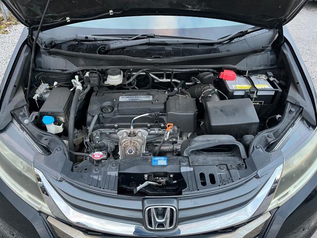 オデッセイ アブソルート　純正ナビ後席モニター全方位カメラＯＰ１８ＡＷ両側電動ドア　衝突被害軽減システム　両側電動スライドドア　ＬＥＤヘッドランプ　スマートキー　アイドリングストップ　電動格納ミラー（25枚目）