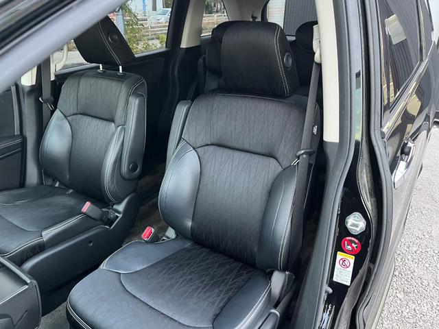 オデッセイ アブソルート　純正ナビ後席モニター全方位カメラＯＰ１８ＡＷ両側電動ドア　衝突被害軽減システム　両側電動スライドドア　ＬＥＤヘッドランプ　スマートキー　アイドリングストップ　電動格納ミラー（28枚目）