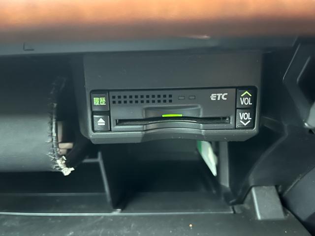 高速走行もスムーズにお支払いが可能な【ＥＴＣ】ご納車までにセットアップを行い、ご納車時にはご利用いただけるようにいたします。