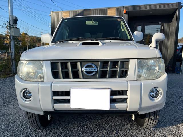 キックス ＲＸ　４ＷＤ　ＥＴＣ　キーレスエントリー　電動格納ミラー　シートヒーター　ターボ　ＭＴ　盗難防止システム　ＡＢＳ　ＣＤ　アルミホイール　衝突安全ボディ　エアコン　パワーステアリング　パワーウィンドウ（12枚目）