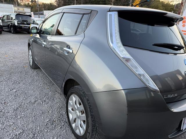リーフ X(24kwh) ETC バックカメラ ナビ TV オートクルーズコントロール 衝突被害軽減システム スマートキー 電動格納ミラー シートヒーター CVT 盗難防止システム 衝突安全ボディ ABS ESC CD(14枚目)
