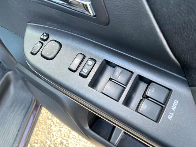 ヴェルファイア 2.4Z 後期型ビッグX後席モニター両側電動ドア4本出しマフラー7人乗りビ TV クリアランスソナー 両側電動スライドドア HID スマートキー 電動格納ミラー 後席モニター 3列シート オットマン CVT(11枚目)