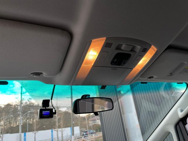 ヴェルファイア 2.4Z 後期型ビッグX後席モニター両側電動ドア4本出しマフラー7人乗りビ TV クリアランスソナー 両側電動スライドドア HID スマートキー 電動格納ミラー 後席モニター 3列シート オットマン CVT(28枚目)