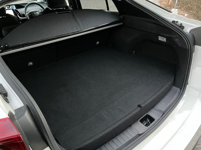 プリウスPHV Sナビパッケージ・セーフティプラス セーフティセンス純正11.6型ナビ地デジBカメラETC レーンアシスト オートクルーズコントロール パークアシスト 衝突被害軽減システム バックカメラ アルミホイール オートマチックハイビーム(34枚目)