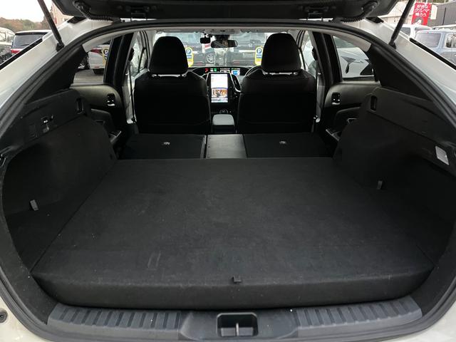 プリウスPHV Sナビパッケージ・セーフティプラス セーフティセンス純正11.6型ナビ地デジBカメラETC レーンアシスト オートクルーズコントロール パークアシスト 衝突被害軽減システム バックカメラ アルミホイール オートマチックハイビーム(36枚目)
