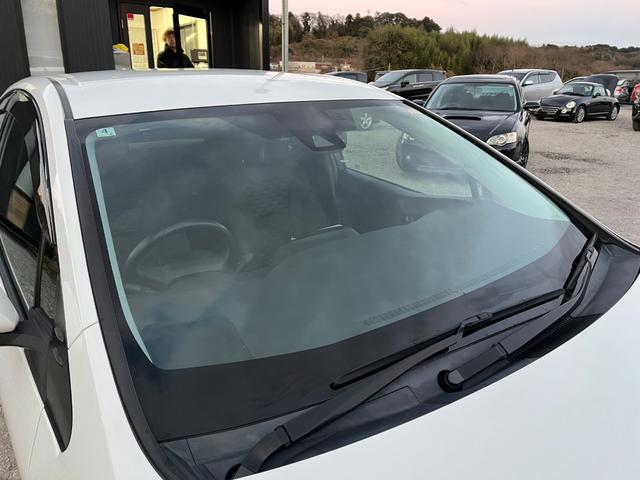 プリウスPHV Sナビパッケージ・セーフティプラス セーフティセンス純正11.6型ナビ地デジBカメラETC レーンアシスト オートクルーズコントロール パークアシスト 衝突被害軽減システム バックカメラ アルミホイール オートマチックハイビーム(38枚目)