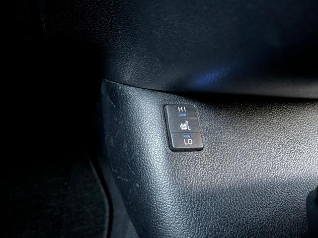 プリウスPHV Sナビパッケージ・セーフティプラス セーフティセンス純正11.6型ナビ地デジBカメラETC レーンアシスト オートクルーズコントロール パークアシスト 衝突被害軽減システム バックカメラ アルミホイール オートマチックハイビーム(48枚目)