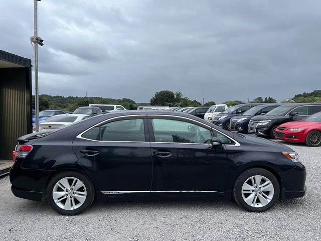 ＨＳ ＨＳ２５０ｈ　バージョンＩ　サンルーフ黒本革エアーシート純正ナビ地デジＢカメラＥＴＣ　アルミホイール　オートライト　ＨＩＤ　ＬＥＤヘッドランプ　ヘッドライトウォッシャー　サンルーフ　ＣＶＴ　シートヒーター　シートエアコン（15枚目）