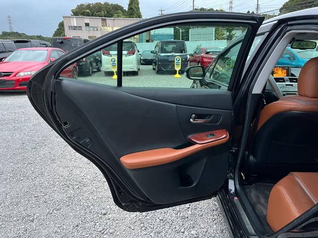 ＨＳ ＨＳ２５０ｈ　バージョンＩ　サンルーフ黒本革エアーシート純正ナビ地デジＢカメラＥＴＣ　アルミホイール　オートライト　ＨＩＤ　ＬＥＤヘッドランプ　ヘッドライトウォッシャー　サンルーフ　ＣＶＴ　シートヒーター　シートエアコン（55枚目）