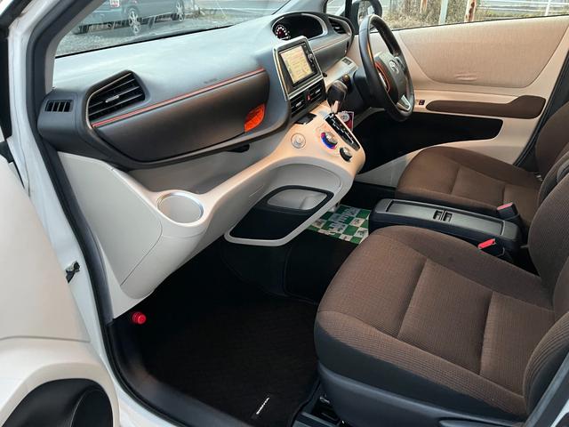 シエンタ ハイブリッドG セーフティセンスBT接続ナビBカメラ両側電動LEDヘッド レーンアシスト 衝突被害軽減システム 両側電動スライドドア オートマチックハイビーム スマートキー シートヒーター 3列シート アルミホイール(38枚目)