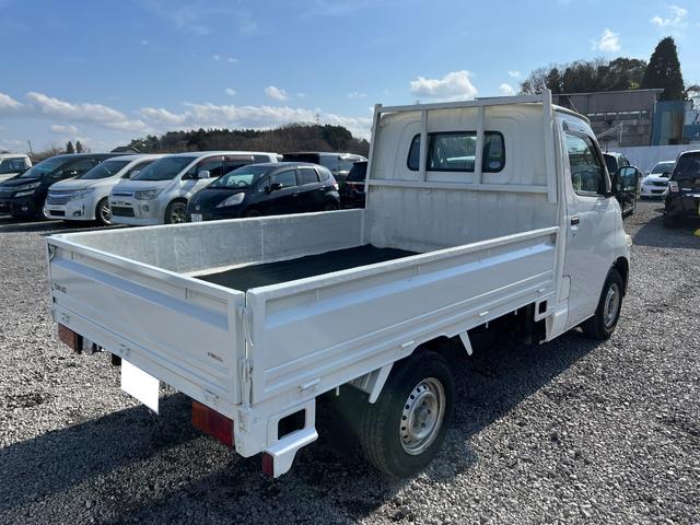 タウンエーストラック ＤＸ　Ｘエディション　トラック　ＡＴ　エアコン　パワーウィンドウ　運転席エアバッグ　ＣＤ　ＵＳＢ（14枚目）