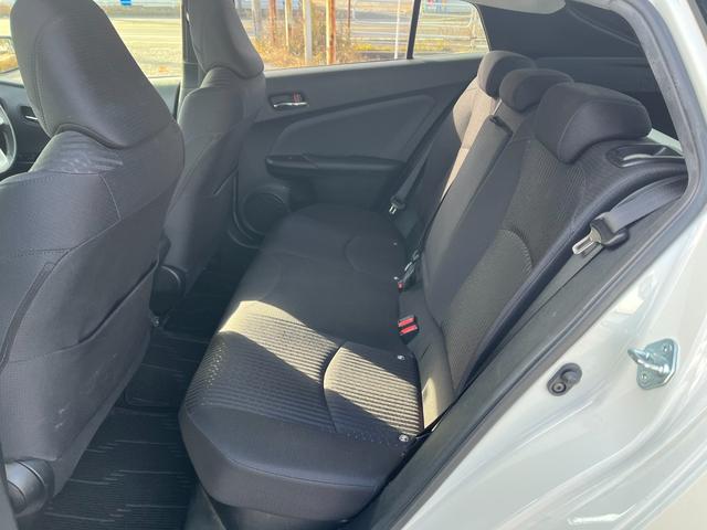 プリウス Ｓ　１オーナーフルノーマルＢＴ接続ナビ地デジＢカメラＥＴＣ　アルミホイール　オートライト　ＬＥＤヘッドランプ　ＣＶＴ　スマートキー　アイドリングストップ　電動格納ミラー　盗難防止システム　衝突安全ボディ（45枚目）