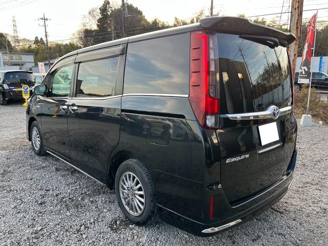 エスクァイア ハイブリッドＧｉ　純正ＯＰエアロ９型ナビ後席モニター地デジＢカメラ両側電動ドア　オートクルーズコントロール　両側電動スライドドア　オートライト　ＬＥＤヘッドランプ　スマートキー　電動格納ミラー　シートヒーター（15枚目）