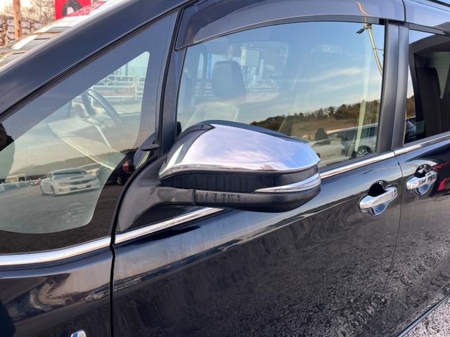 エスクァイア ハイブリッドＧｉ　純正ＯＰエアロ９型ナビ後席モニター地デジＢカメラ両側電動ドア　オートクルーズコントロール　両側電動スライドドア　オートライト　ＬＥＤヘッドランプ　スマートキー　電動格納ミラー　シートヒーター（34枚目）