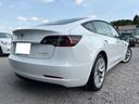 ロングレンジ　ＡＷＤ　オートパイロット白革シート／パノラマガラスルーフ全席シートヒーターＰゲート　ＥＴＣ　クリアランスソナー　バックカメラ　サイドカメラ　ナビ　アルミホイール　サンルーフ　ＡＴ　パワーシート（22枚目）