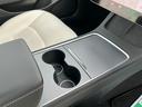 ロングレンジ　ＡＷＤ　オートパイロット白革シート／パノラマガラスルーフ全席シートヒーターＰゲート　ＥＴＣ　クリアランスソナー　バックカメラ　サイドカメラ　ナビ　アルミホイール　サンルーフ　ＡＴ　パワーシート（26枚目）