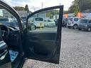 ハイブリッドＶ　ＥＴＣ　バックカメラ　ナビ　ＴＶ　オートクルーズコントロール　両側電動スライドドア　オートライト　ＬＥＤヘッドランプ　スマートキー　電動格納ミラー　シートヒーター　３列シート　ＣＶＴ　アルミホイール（50枚目）