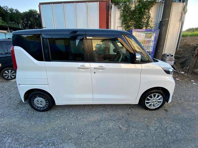 ルークス オーテック　４ＷＤ　ＥＴＣ　全周囲カメラ　両側スライド・片側電動　クリアランスソナー　衝突被害軽減システム　オートライト　スマートキー　アイドリングストップ　電動格納ミラー　シートヒーター　ベンチシート　ＣＶＴ（9枚目）