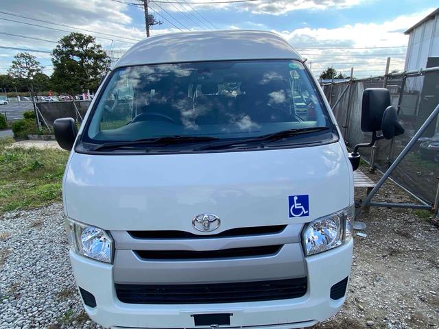 ハイエースバン 福祉車輌 スライドドア AT エアコン パワーウィンドウ 運転席エアバッグ(4枚目)