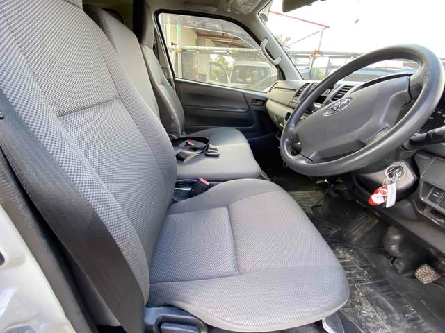 ハイエースバン 福祉車輌 スライドドア AT エアコン パワーウィンドウ 運転席エアバッグ(19枚目)