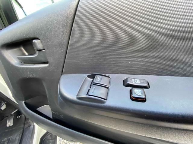 ハイエースバン 福祉車輌 スライドドア AT エアコン パワーウィンドウ 運転席エアバッグ(26枚目)