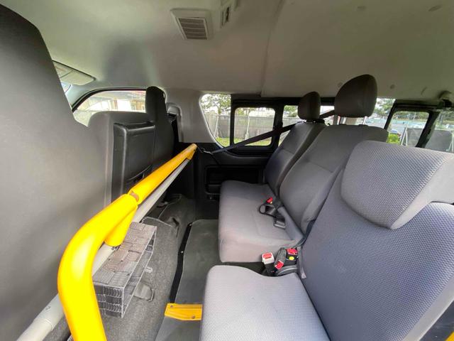 ハイエースバン 福祉車輌 スライドドア AT エアコン パワーウィンドウ 運転席エアバッグ(31枚目)