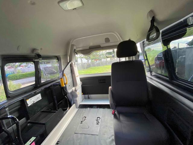 ハイエースバン 福祉車輌 スライドドア AT エアコン パワーウィンドウ 運転席エアバッグ(33枚目)