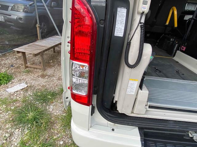 ハイエースバン 福祉車輌 スライドドア AT エアコン パワーウィンドウ 運転席エアバッグ(48枚目)