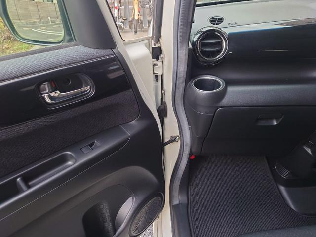 Ｎ－ＢＯＸカスタム Ｇ　ターボＳＳパッケージ　車検Ｒ９年１１月　Ｅ／Ｇオイル交換済み　ＥＴＣ　バックカメラ　両側電動スライドドア　ナビ　ＴＶ　オートクルーズコントロール　オートライト　ＨＩＤ　スマートキー×２　アイドリングストップ　シートヒーター（64枚目）