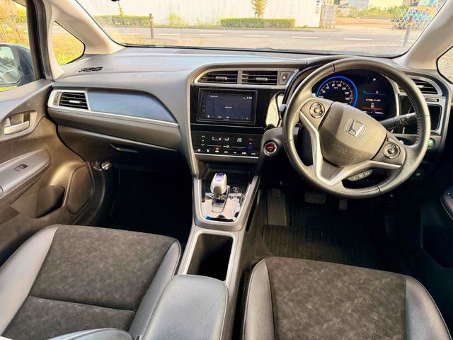 シャトル ハイブリッドX ドライブレコーダー ETC バックカメラ オートクルーズコントロール 衝突被害軽減システム アルミホイール LEDヘッドランプ スマートキー 電動格納ミラー AT 盗難防止システム 衝突安全ボディ(2枚目)