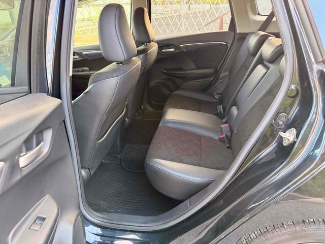 シャトル ハイブリッドX ドライブレコーダー ETC バックカメラ オートクルーズコントロール 衝突被害軽減システム アルミホイール LEDヘッドランプ スマートキー 電動格納ミラー AT 盗難防止システム 衝突安全ボディ(9枚目)